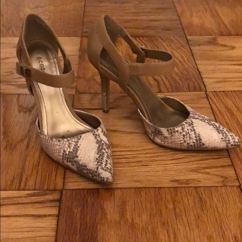 BCBG snakeskin heels